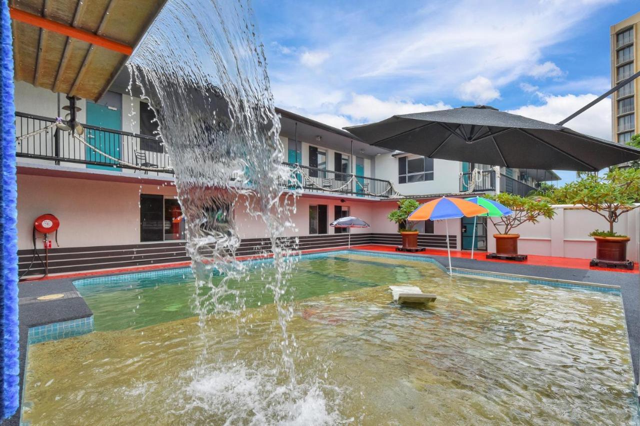 Capitanos Hotel Darwin Exterior foto